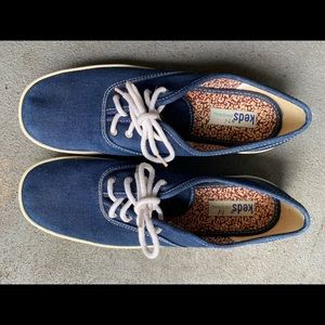 Keds original women shoes in size 10